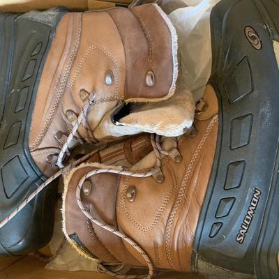 Salomon Size 10.5 Thinsulate Ultra Boots