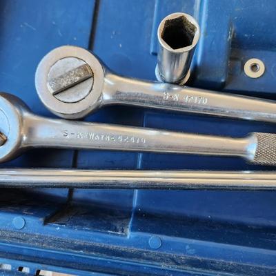 Tool Box loaded with tools SK Sockets, Wrenches , Lincoln Lubrigun Grease Gun