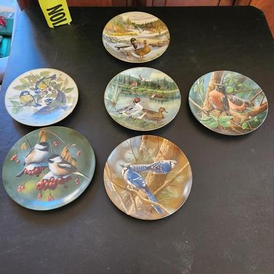 Lot of 6 Knowles Plates Birds of Your Garden