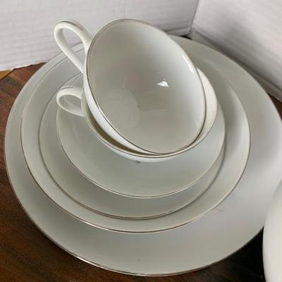 Creative Royal Elegance China Lot 56 Pieces