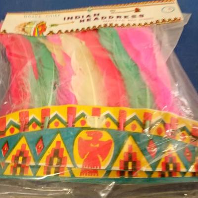 LOT 147 OLD TOY INDIAN HEADDRESS