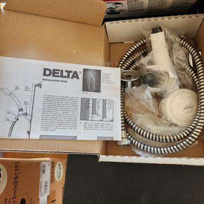 Bathroom Hardware Lot Delta Shower , Sink Faucet