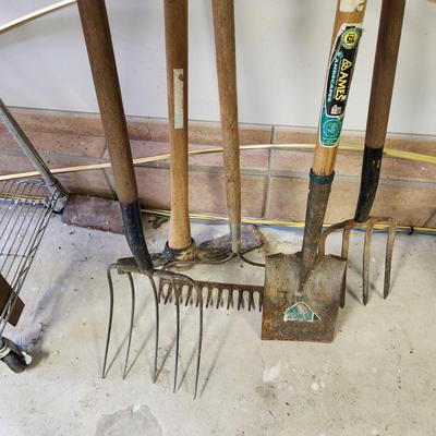 Lot of 5 Garden Yard tools