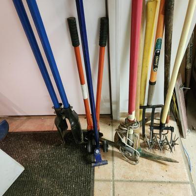 Lot of 9 Garden Yard tools, Furniture Lifter
