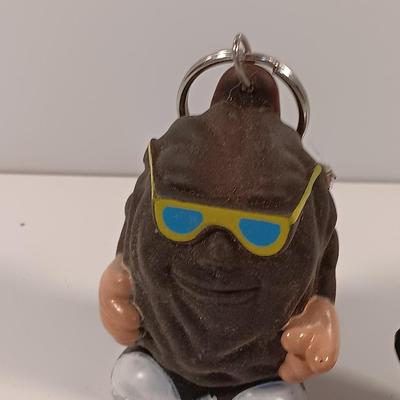 California Rasins 1987 CALRAB miniature figures and Applause plush