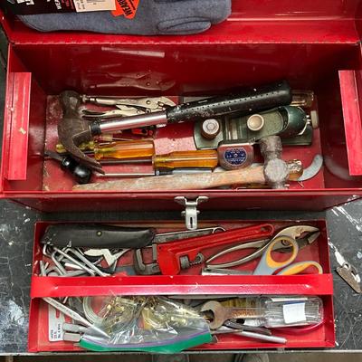 G1963 Ladies Metal Tool Box with Tools