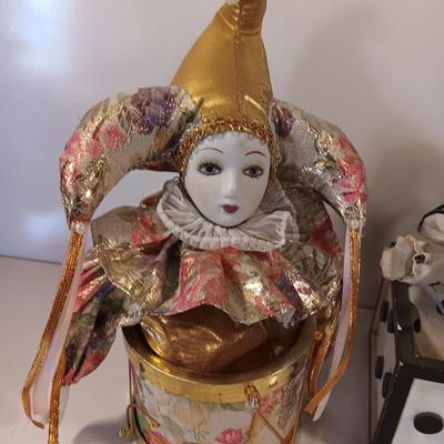 Three vintage Jester clown music boxes