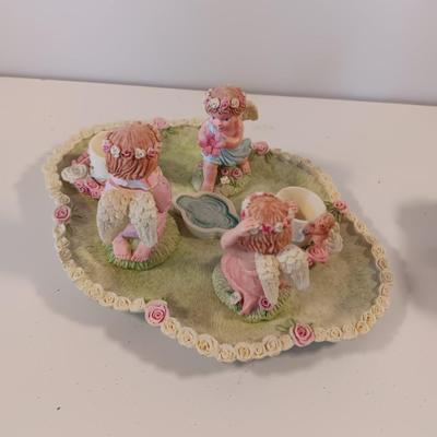 Miniature Angels tea set with two ring boxes