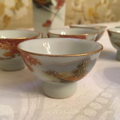 Vintage Japanese Whistling Sake Decanter with 6 Whistling Cups