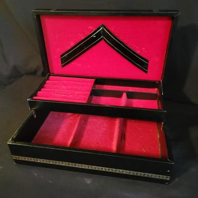 Bombay Co Jewelry Box and More (DR-DW)
