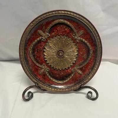 Decorative Plates & Desk Clock (B2-MG)