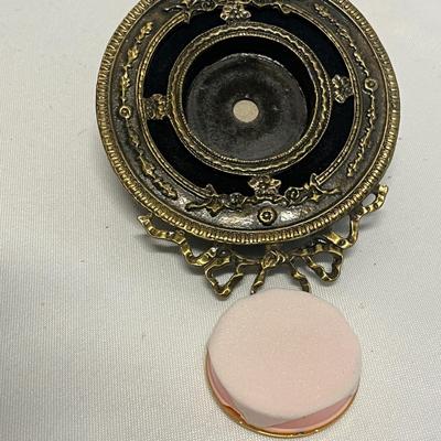 Decorative Plates & Desk Clock (B2-MG)