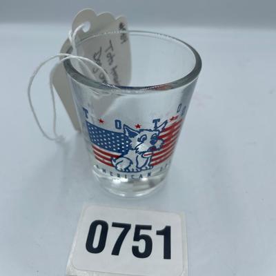 Toto American dog shot glass
