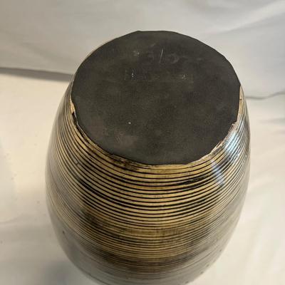 Table Lamp & Bamboo Vase (B2-MG)
