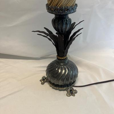 Table Lamp & Bamboo Vase (B2-MG)