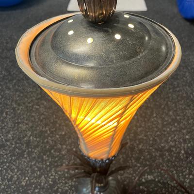 Table Lamp & Bamboo Vase (B2-MG)