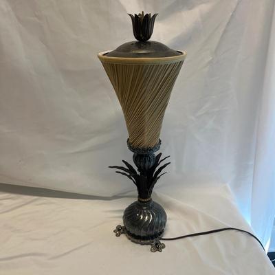 Table Lamp & Bamboo Vase (B2-MG)