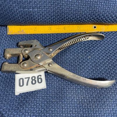 Triumph punch tool for #1,2,3