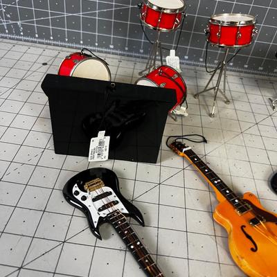 Rock Instruments for Christmas Ornament 