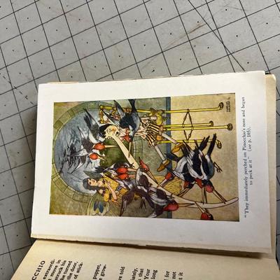 Antique Edition of Pinocchio BOOKS! 
