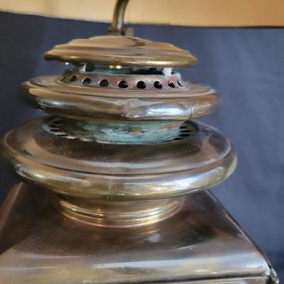 Railroad Lantern Table Lamp (DR-DW)