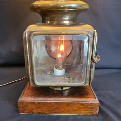 Railroad Lantern Table Lamp (DR-DW)