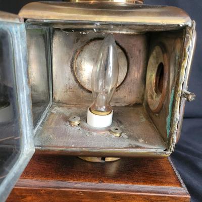Railroad Lantern Table Lamp (DR-DW)
