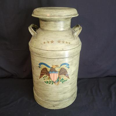 Americana Decor Items (LR-DW)