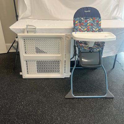Cosco Folding High Chair & Safety 1st Child Gate ( B2-MG)
