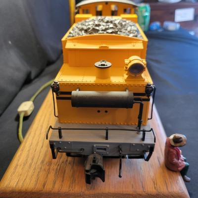 Model Steam Engine Lamp (LR-DW)