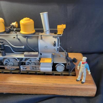Model Steam Engine Lamp (LR-DW)