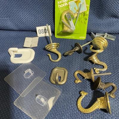 Ceiling hooks