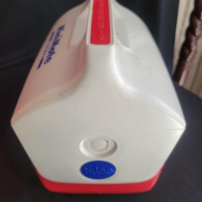 Igloo Coolers and Ford Explorer Folding Chairs (LR-DW)