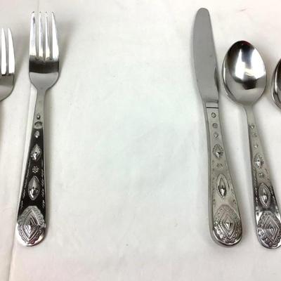 992 "Mesa" Supreme by Towle Flatware Lot Service for 8