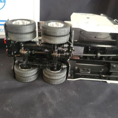 Die Cast and Model Semis and More (LR-DW)