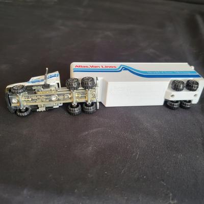 Die Cast and Model Semis and More (LR-DW)
