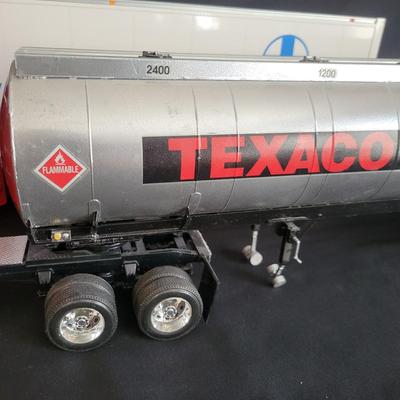Die Cast and Model Semis and More (LR-DW)