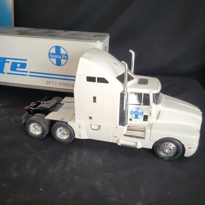 Die Cast and Model Semis and More (LR-DW)