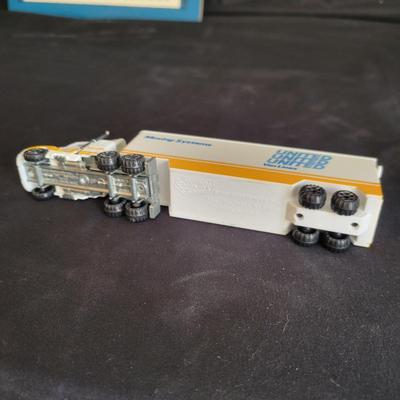Die Cast and Model Semis and More (LR-DW)