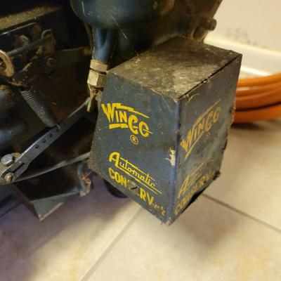 Winco Generator and a Compressor Hose (K-DW)