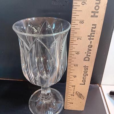 12-piece stemware set with matching 50 Oz Pitcher - Pompano Tulip
