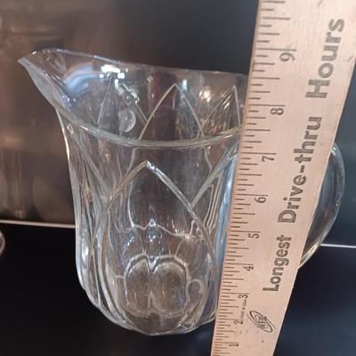12-piece stemware set with matching 50 Oz Pitcher - Pompano Tulip