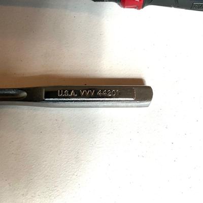 G1972 Craftsman Torque Wrench and Breaker Bar