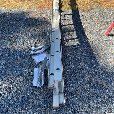 G1990 Large 28' Aluminum Werner Extension with Attachments