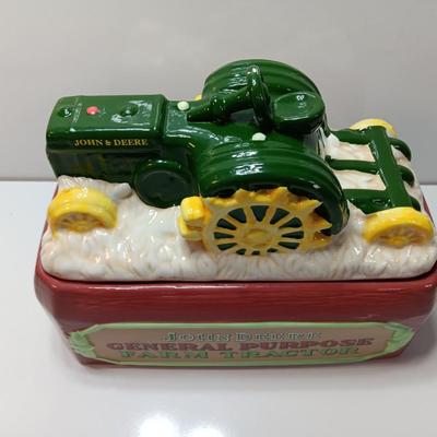 John Deere Ceramic Tractor Platform Cookie Jar, 1924-1953 Model D by Gibson 2019