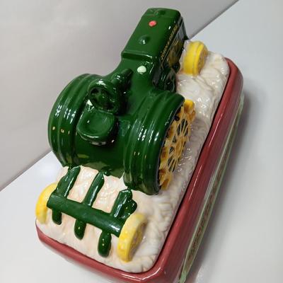 John Deere Ceramic Tractor Platform Cookie Jar, 1924-1953 Model D by Gibson 2019