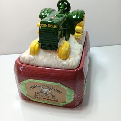 John Deere Ceramic Tractor Platform Cookie Jar, 1924-1953 Model D by Gibson 2019