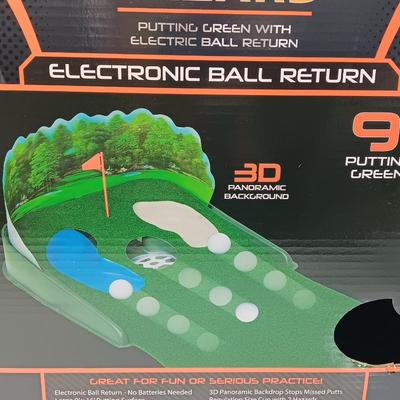 Club Champ Putt n' Hazard 9 foot Putting green with Electric ball return.