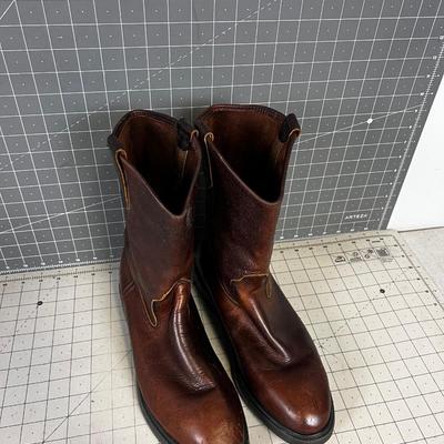 Pair of Red Wing BOOTS 