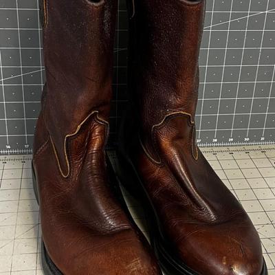 Pair of Red Wing BOOTS 